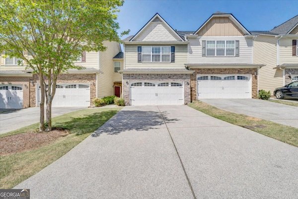 4557 Rainier Way, Acworth