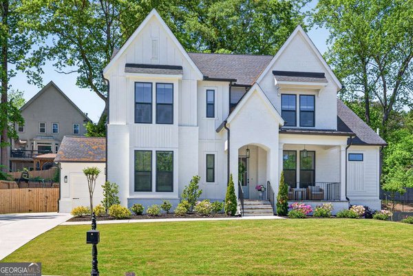 3896 Town Farms Drive Peachtree Corners