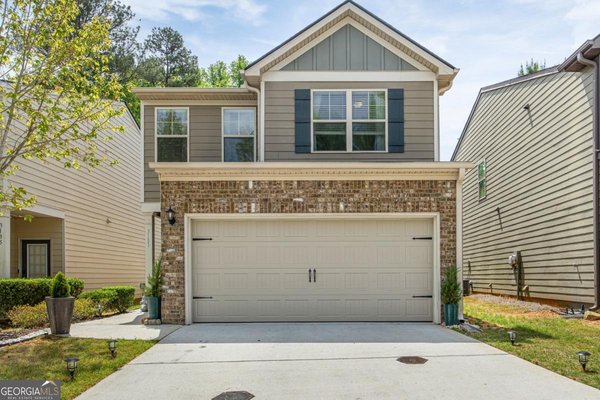 3131 Bonnes Dr, Lithonia