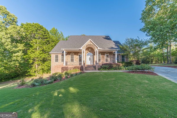 4314 Sweetwater Court Covington