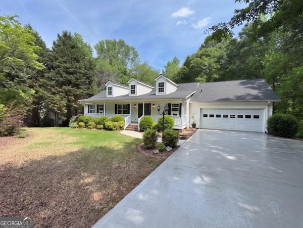 127 Cherokee Trail, Hoschton