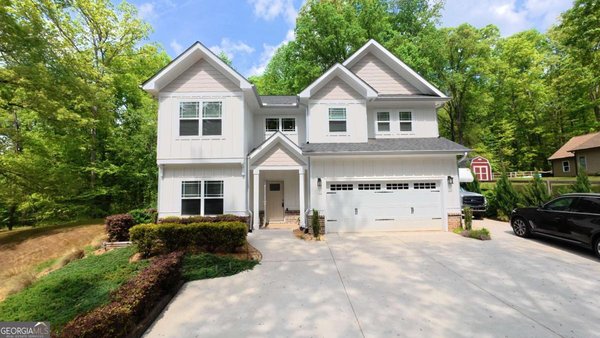 6351 Blackjack Road, Flowery Branch