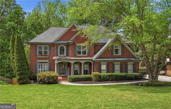 5230 Woodleaf Drive, Cumming