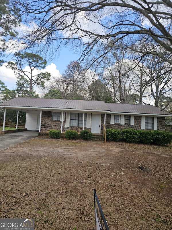 203 Vienna Circle, Fort Valley