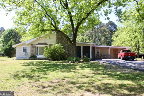 394 Highway 211, Winder