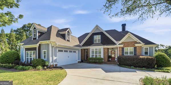 676 Lake Park North Drive, Griffin