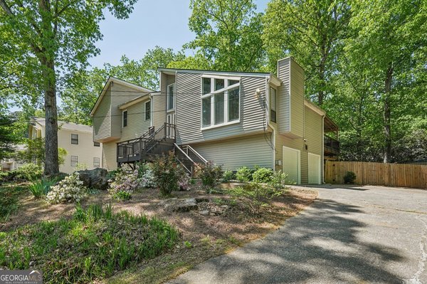 3402 Woodrun Trail Marietta