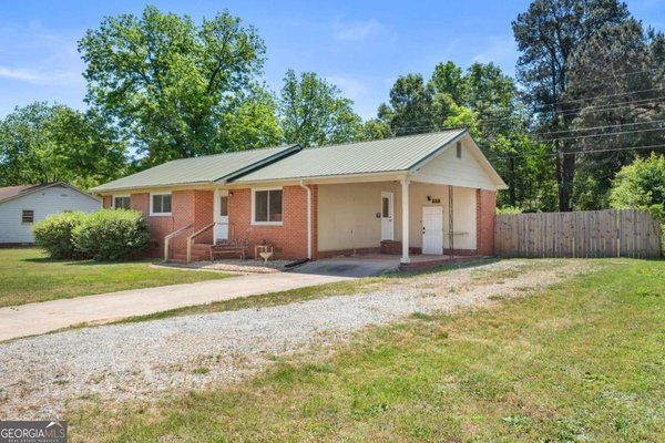 1510 Highway 16, Jackson