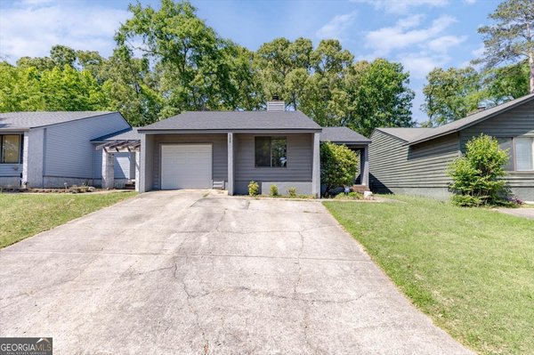 132 Lake Pointe Drive Warner Robins