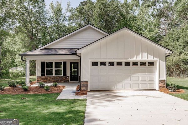 285 Ashbrook Drive, Athens