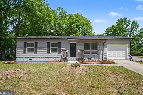 4 Midland Park Lane Newnan