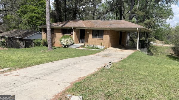 1099 Forest Valley Drive Atlanta