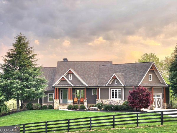 120 Grandview Drive, Ball Ground