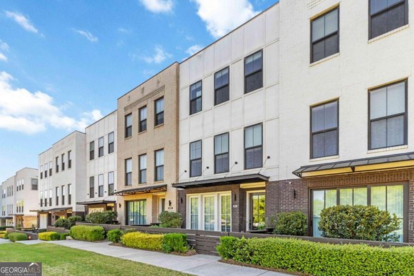 828 Constellation Drive, Decatur