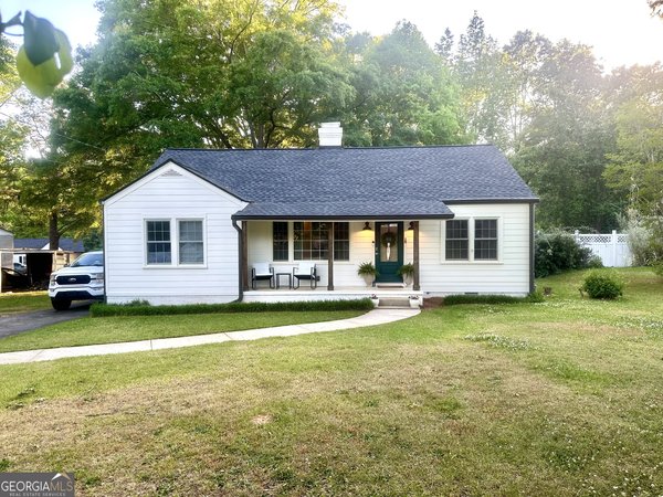 864 Bieze Street, Griffin