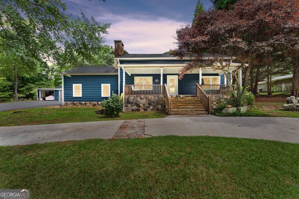 438 Dixon Drive, Cleveland