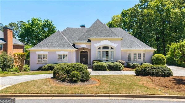 7805 Spalding Lake Drive, Sandy Springs