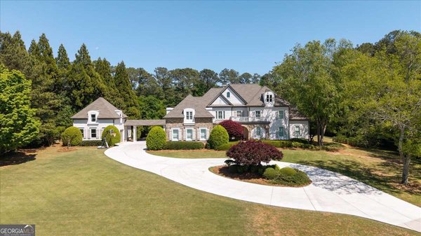 11045 Bowen Road, Roswell