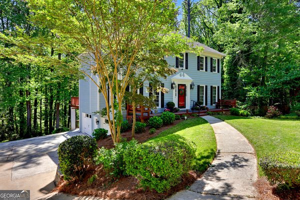 5602 Grist Stone Drive, Lilburn