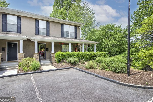 3200 Seven Pines Court, Atlanta