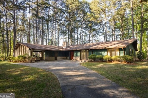 8355 Cedar Grove Road, Fairburn