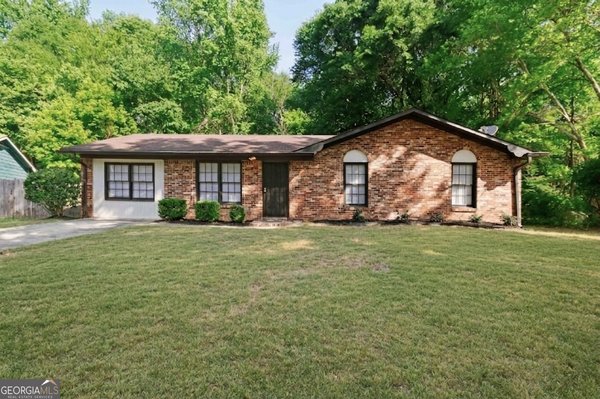 400 CEDAR WOOD Court, Atlanta