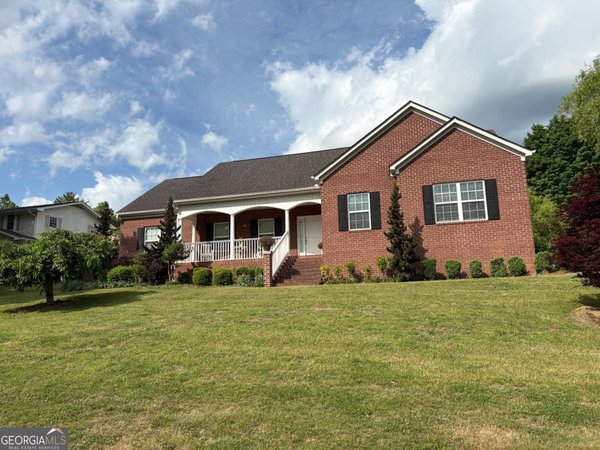 805 Thomas Avenue Chickamauga