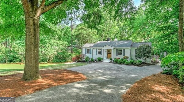 1851 Hickory Road Atlanta
