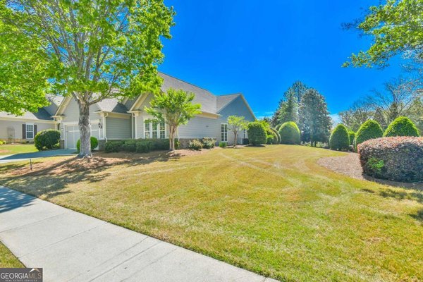 6304 Canebridge Lane, Hoschton