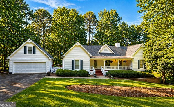 6 Adella Lane, Jefferson