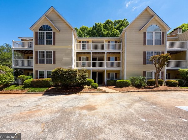 573 Cobblestone Trail, Avondale Estates