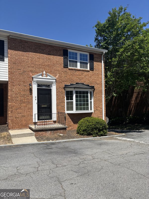 6520 Roswell Road Atlanta