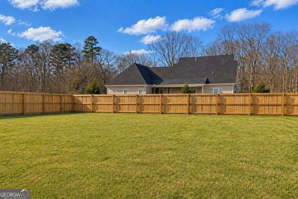 438 Lakewood Drive, Social Circle