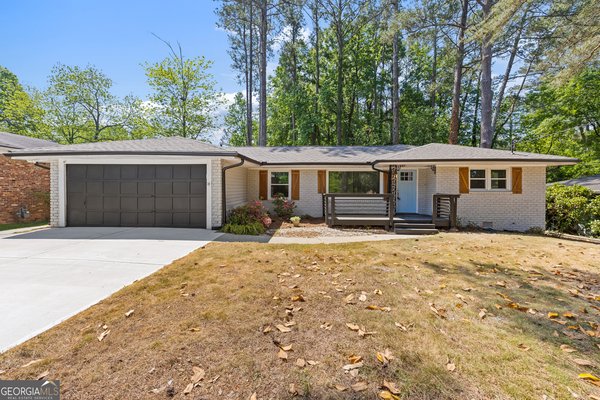 3331 Casa Linda Drive, Decatur