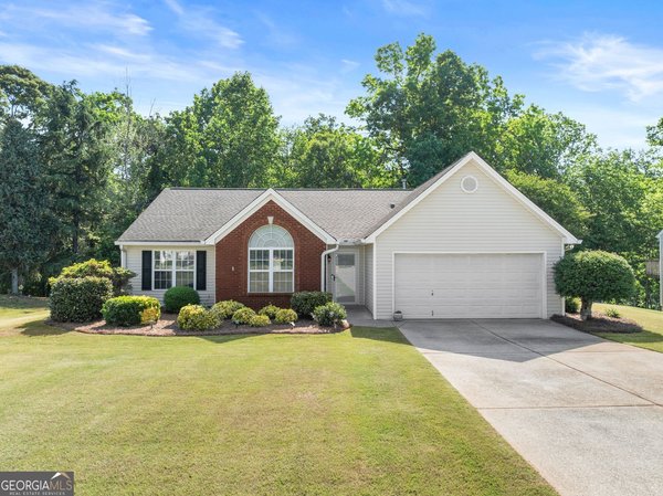 5433 Evergreen Forest Court, Flowery Branch