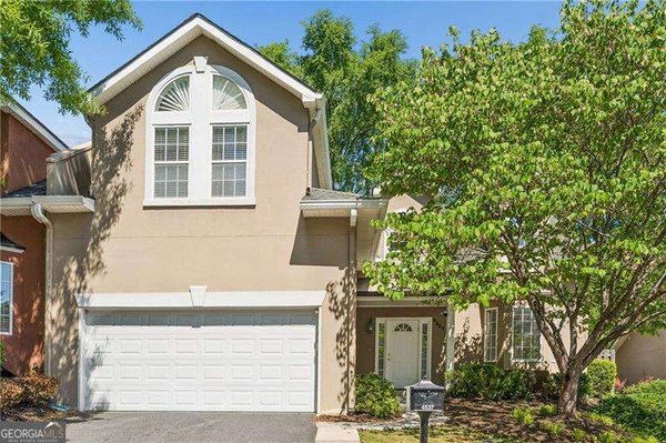 4537 Wieuca Road, Atlanta