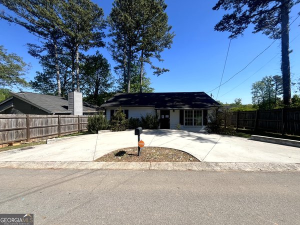 2881 Waverly Cove, Buford