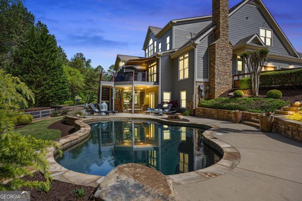 2327 Starr Lake Drive Acworth