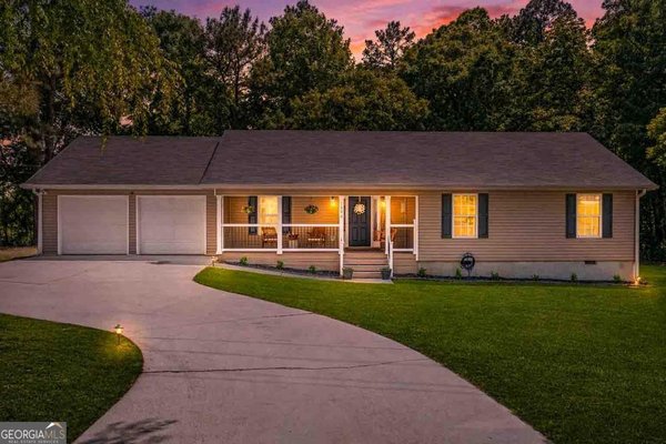 1596 Stark Road, Jackson