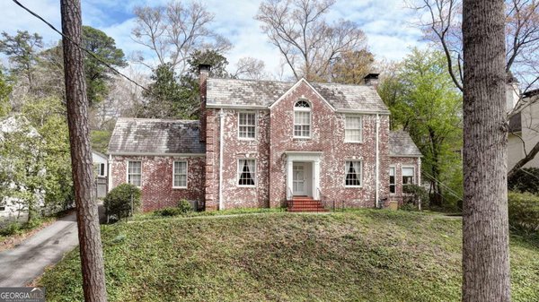 3031 Pine Valley Road, Atlanta