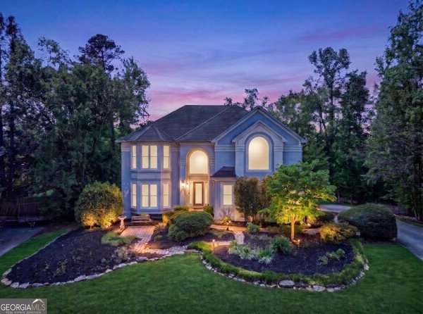 275 Deer Cliff Cove, Lawrenceville