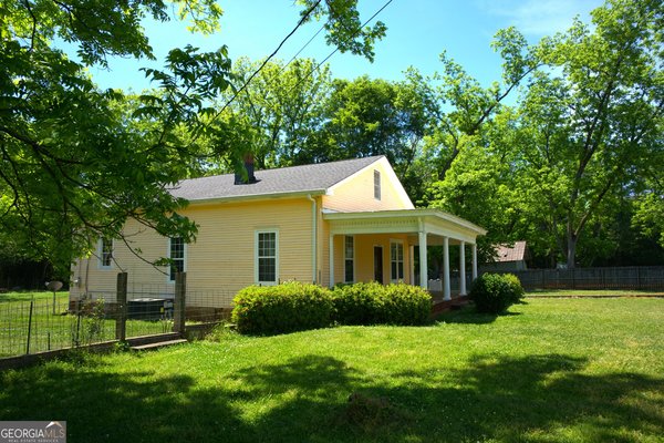 88 Old Macon Road, Hillsboro