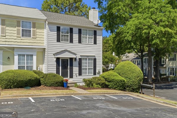 809 Wedgewood Way, Sandy Springs