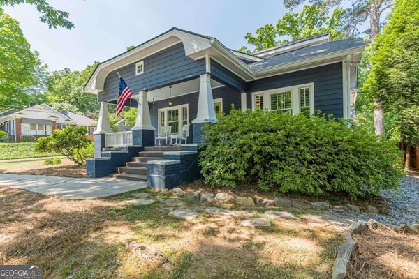 3327 College Street, College Park