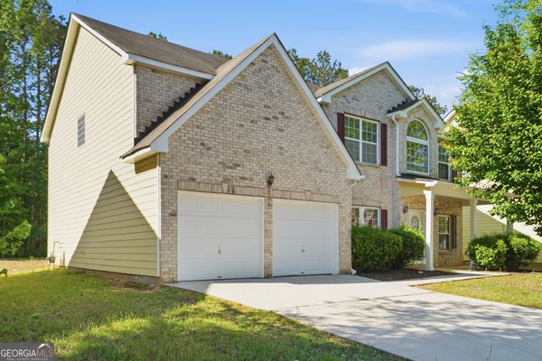 4969 Locherby Drive, Fairburn