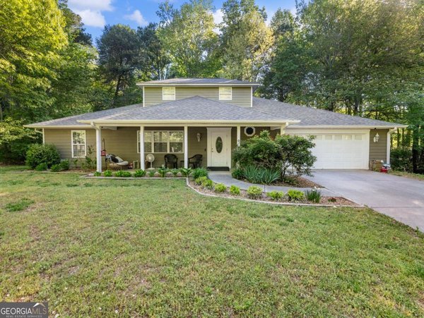 9160 Lakeside Way, Gainesville