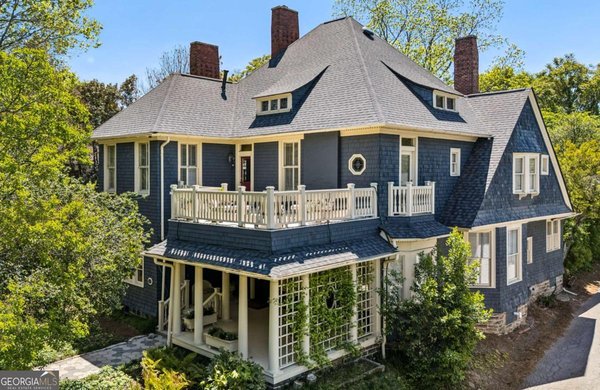 36 Delta Place Atlanta