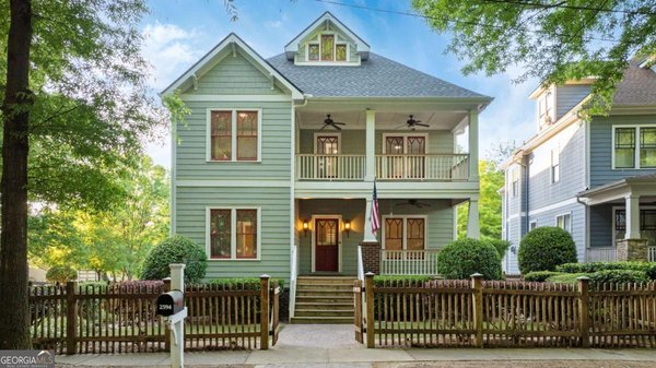 2594 Old Roswell Road, Smyrna