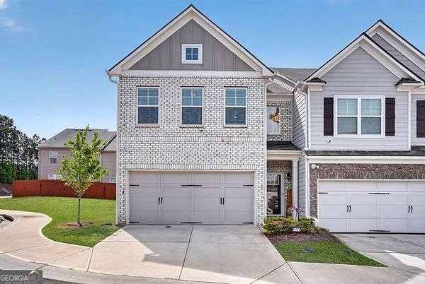 7795 Baron Road, Fairburn