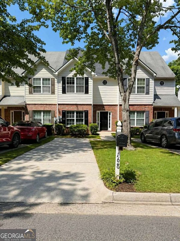 168 Brookview Drive Riverdale